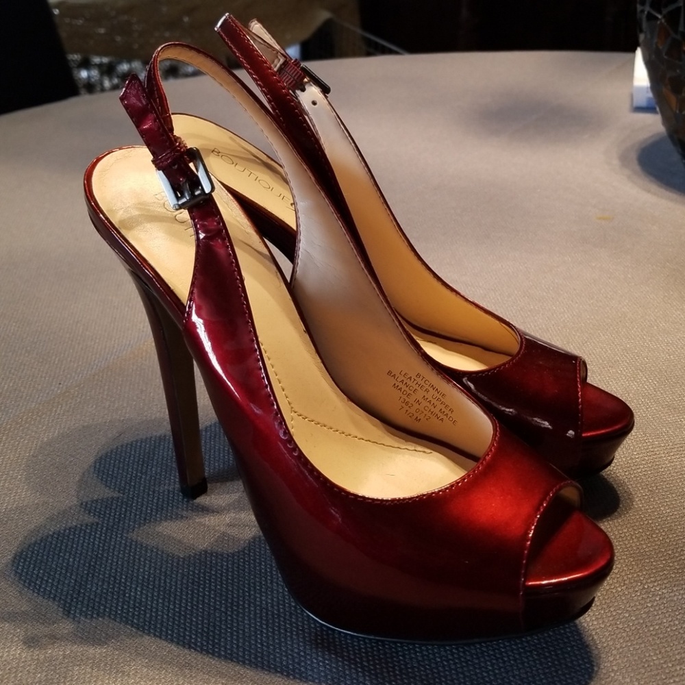 Candy red patton leather pump